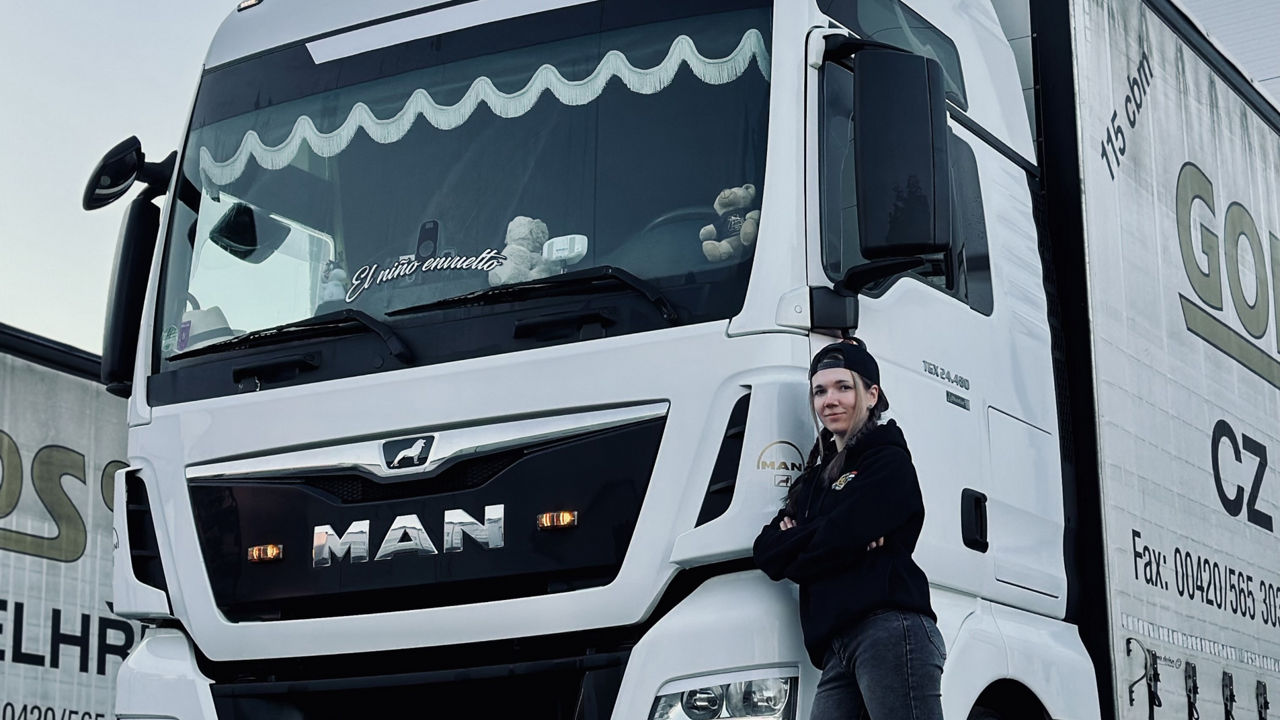 MAN weißer Truck ohne Auflieger